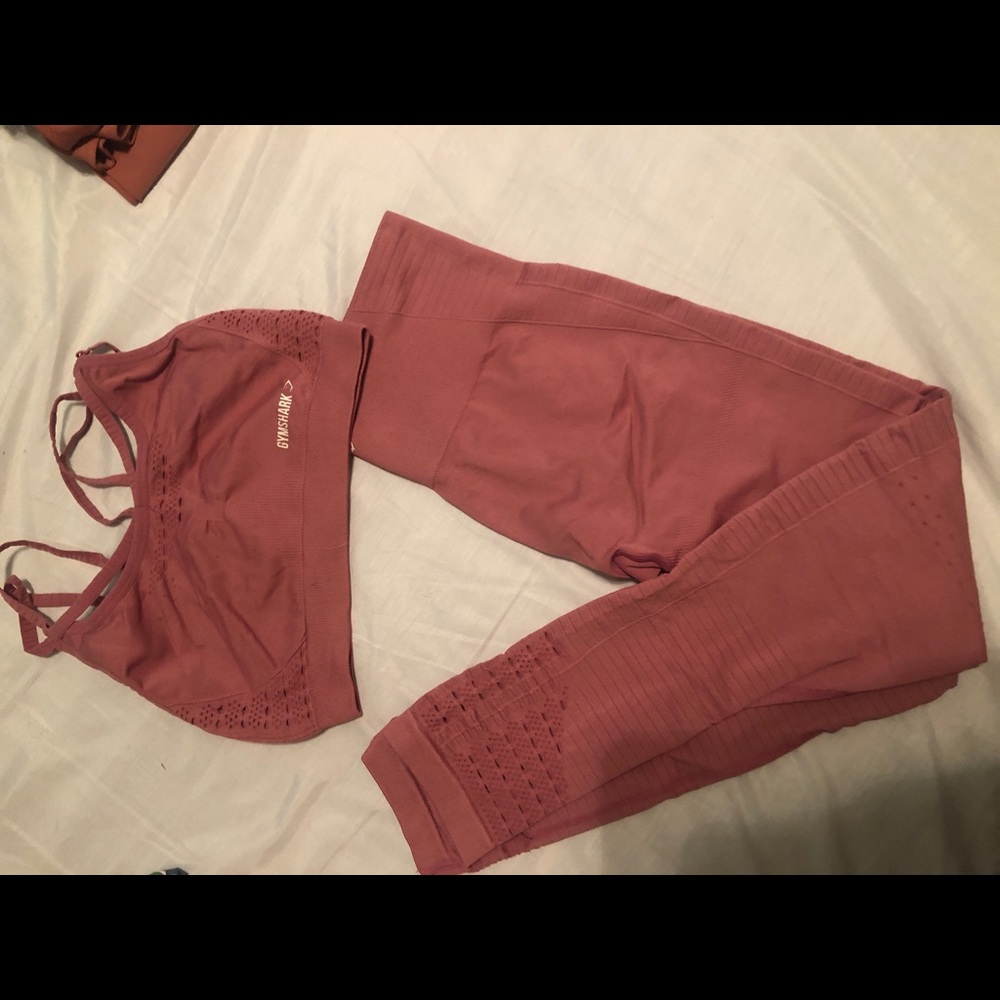 Gymshark pink set
